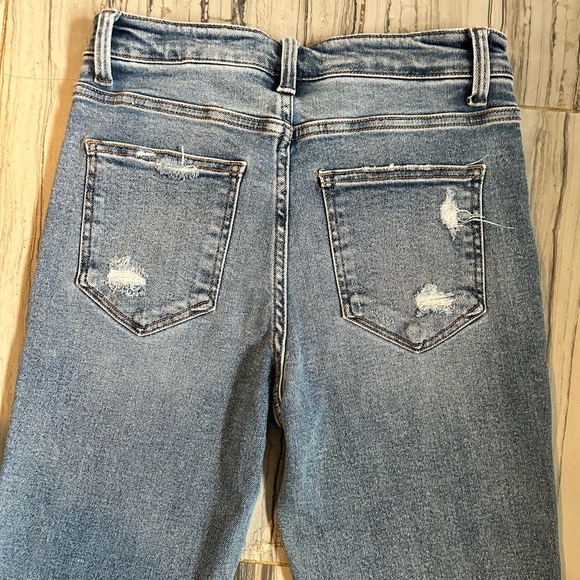 Buckle Willow & Root High Rise Cropped Stretch Jeans - Picture 9 of 16